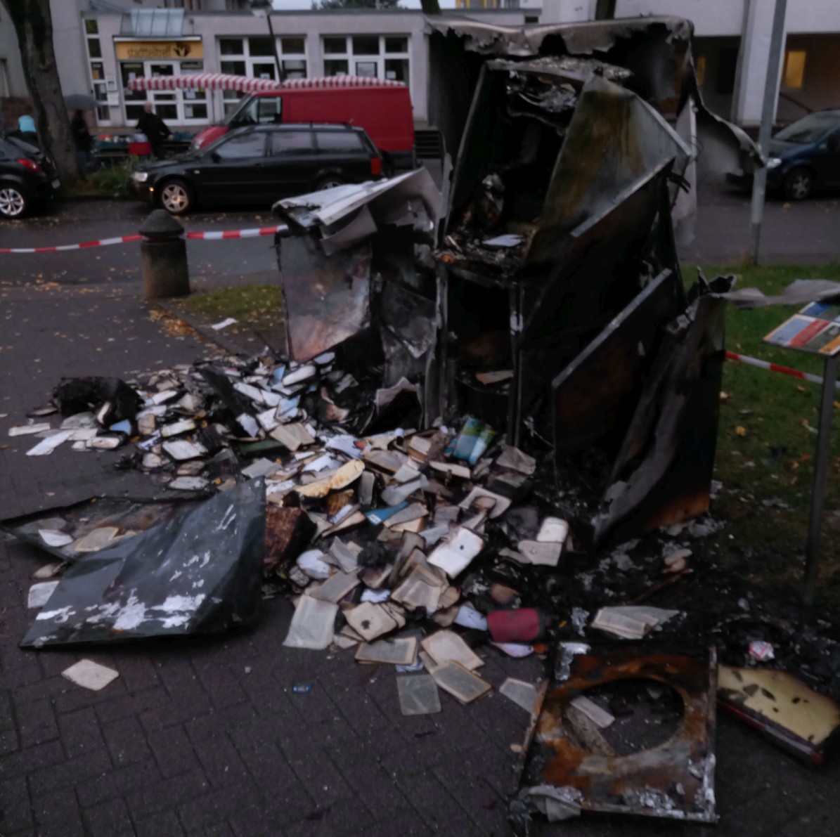 Bücherkühlschrank